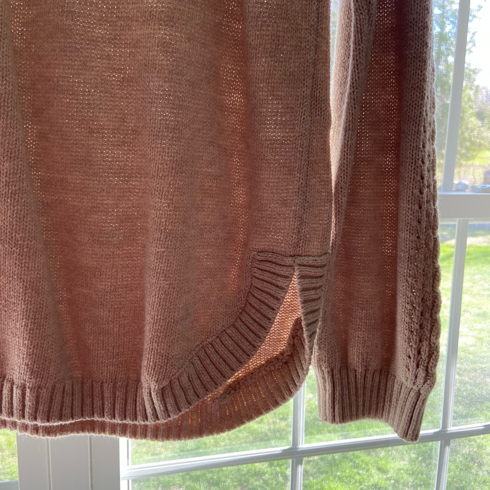 Sweater - Picture 2 of 4
